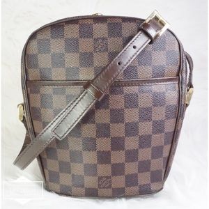 •Authentic LV Ipanema Damier Ebene•